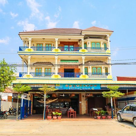 Отель Le Tonle Кратьэх Экстерьер фото